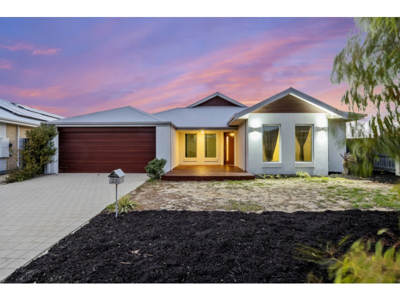 23 Tinsel Street, Yanchep WA 6035