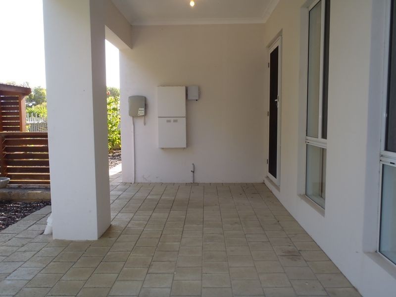 9 Windy Lane, Yanchep WA 6035