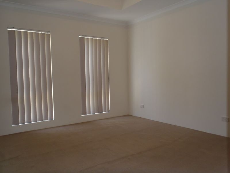 9 Windy Lane, Yanchep WA 6035