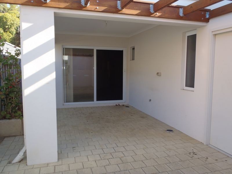 9 Windy Lane, Yanchep WA 6035