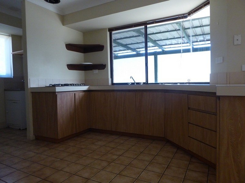 2 Schooner Place, Yanchep WA 6035