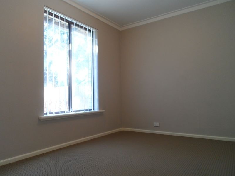 35 Weatherley Drive, Two Rocks WA 6037