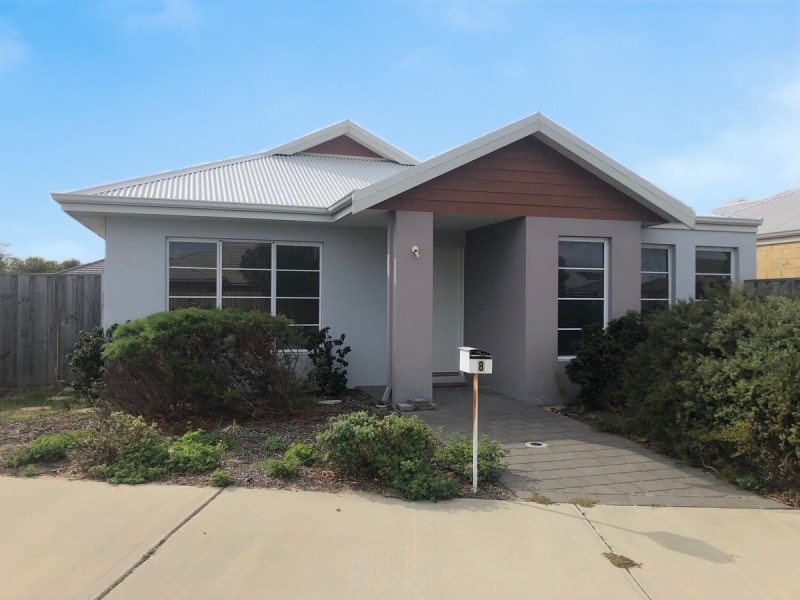 8 Firewood Vista, Yanchep WA 6035