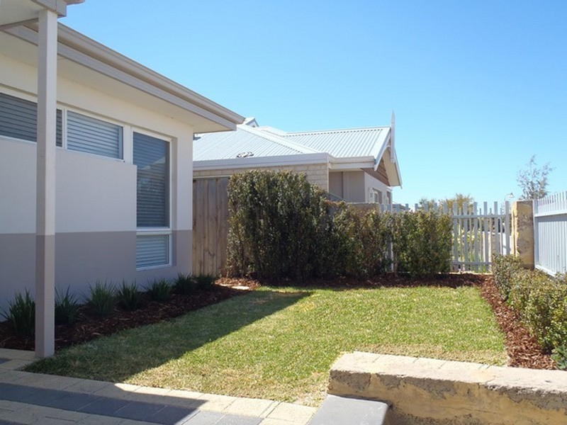 7 Breaker Street, Yanchep WA 6035