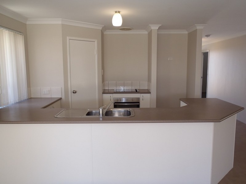 7 Breaker Street, Yanchep WA 6035