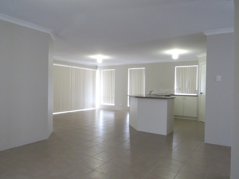 7 Breaker Street, Yanchep WA 6035