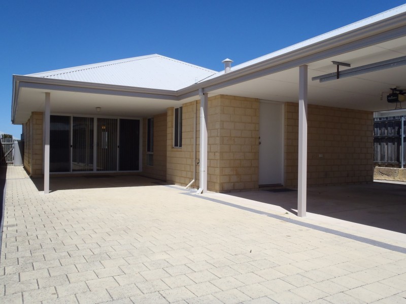 7 Breaker Street, Yanchep WA 6035