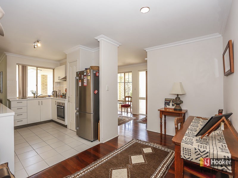 28 Galatea Grove, Two Rocks WA 6037