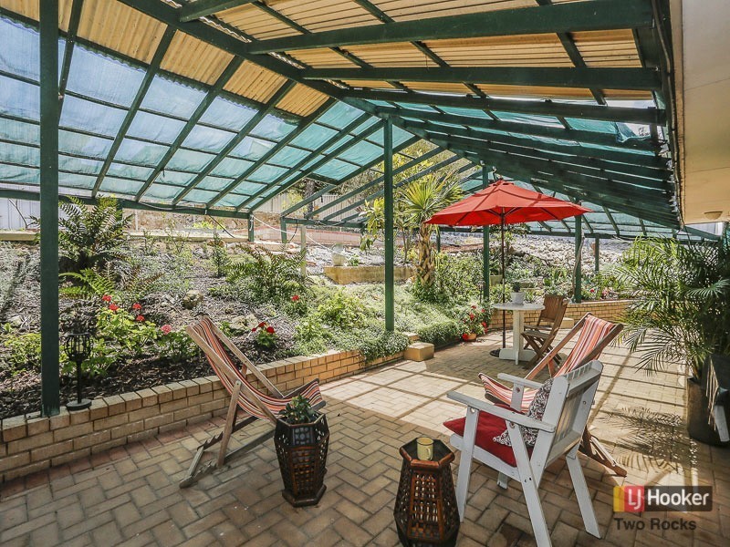 28 Galatea Grove, Two Rocks WA 6037