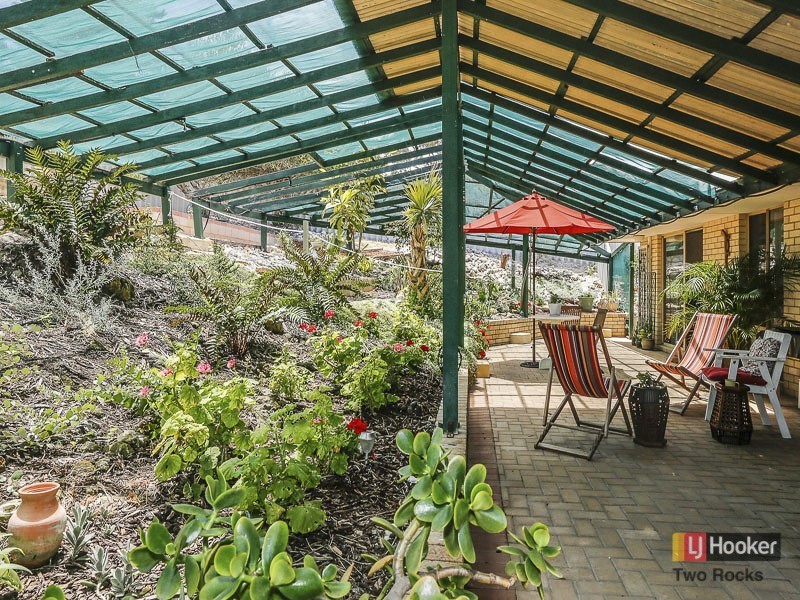 28 Galatea Grove, Two Rocks WA 6037