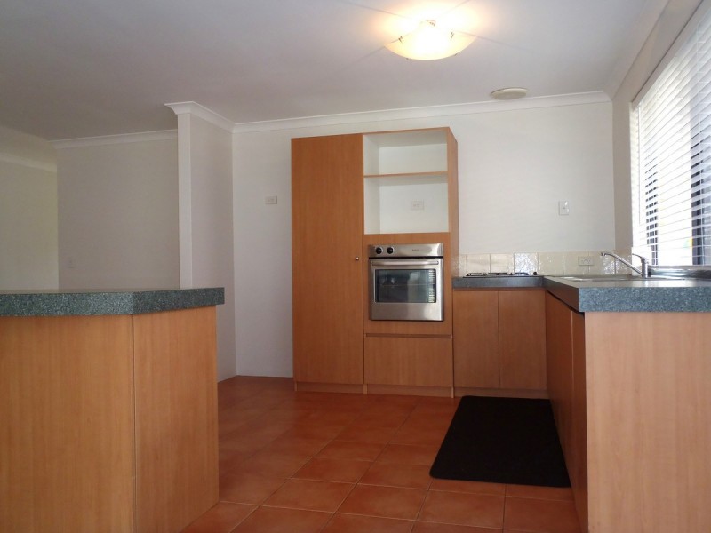 38 Lady Lindsay Cove, Yanchep WA 6035