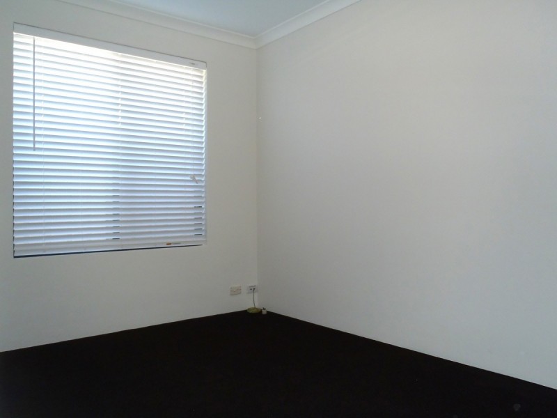 38 Lady Lindsay Cove, Yanchep WA 6035