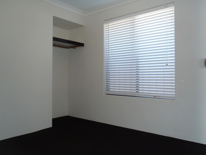 38 Lady Lindsay Cove, Yanchep WA 6035