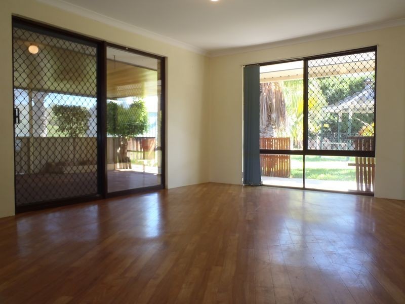 5 Candler Way, Two Rocks WA 6037
