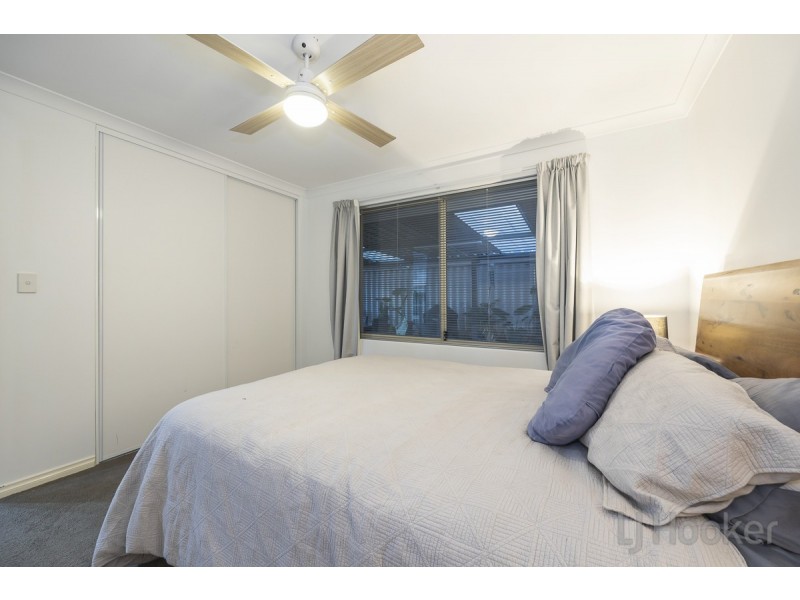 54 Billericay Circuit, Butler WA 6036
