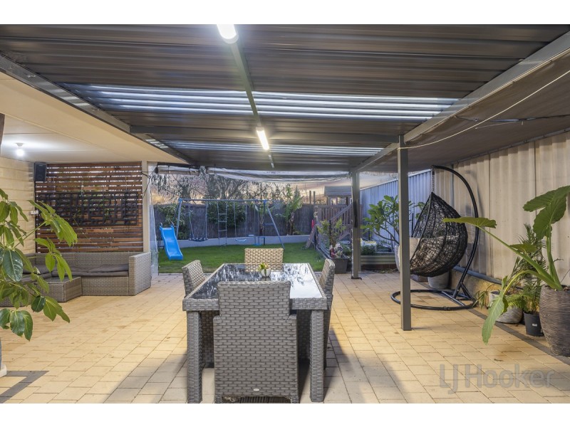 54 Billericay Circuit, Butler WA 6036