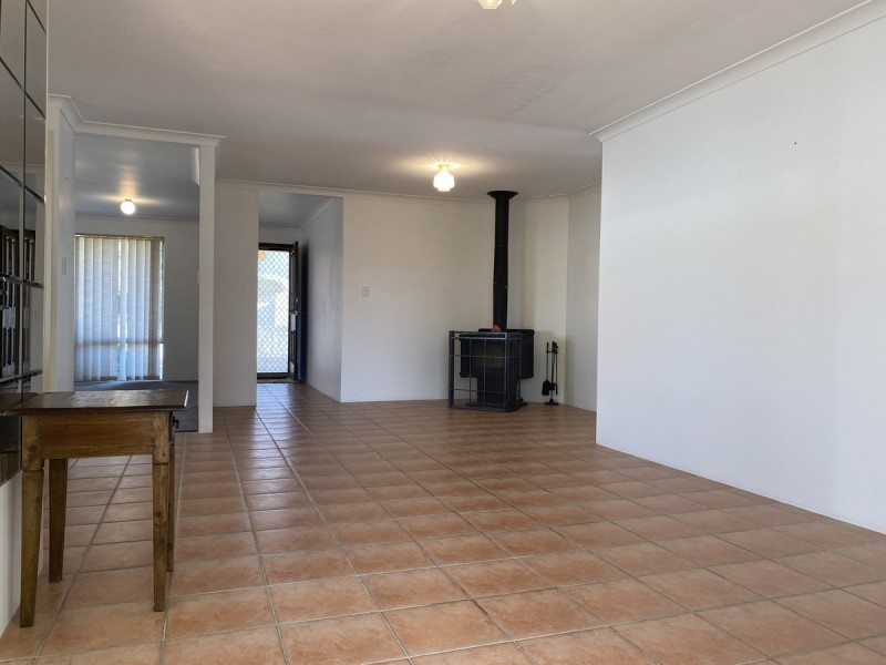 9 Caley Place, Two Rocks WA 6037