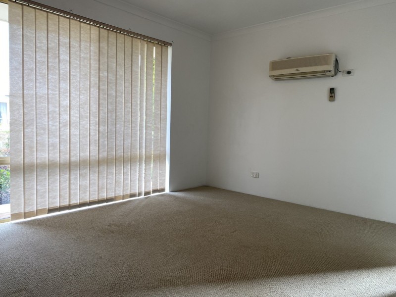 9 Caley Place, Two Rocks WA 6037