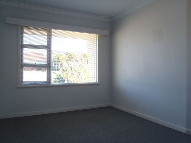 15 Woodrow Avenue, Yokine WA 6060