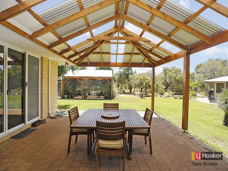 118 Woolly Bush Loop, Woodridge WA 6041