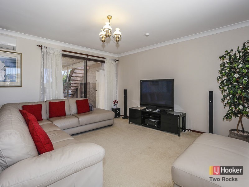 18 Damepattie Drive, Two Rocks WA 6037