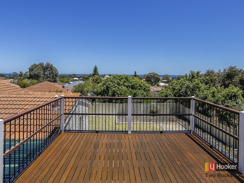18 Damepattie Drive, Two Rocks WA 6037
