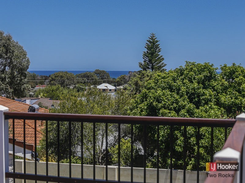 18 Damepattie Drive, Two Rocks WA 6037