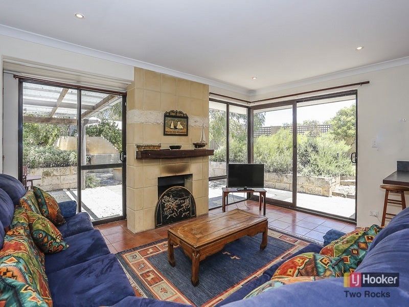 7 Intrepid Court, Two Rocks WA 6037