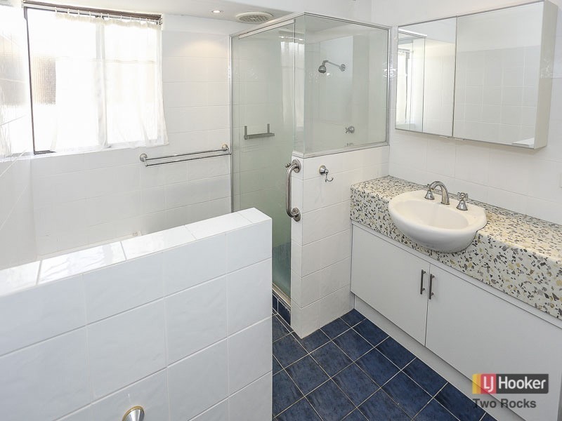 7 Intrepid Court, Two Rocks WA 6037