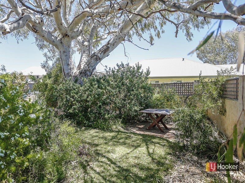 7 Intrepid Court, Two Rocks WA 6037