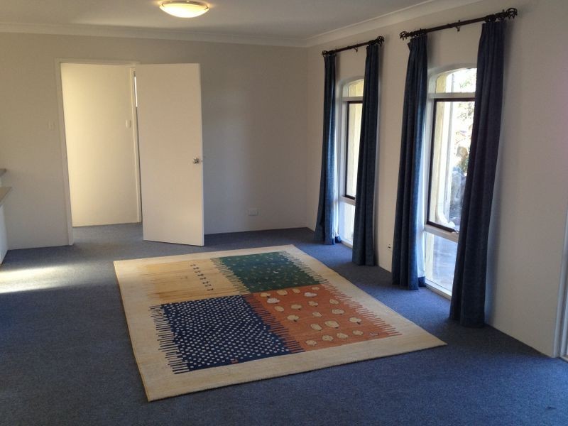 18 Hutt Court, Two Rocks WA 6037