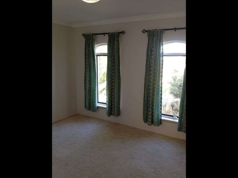 18 Hutt Court, Two Rocks WA 6037