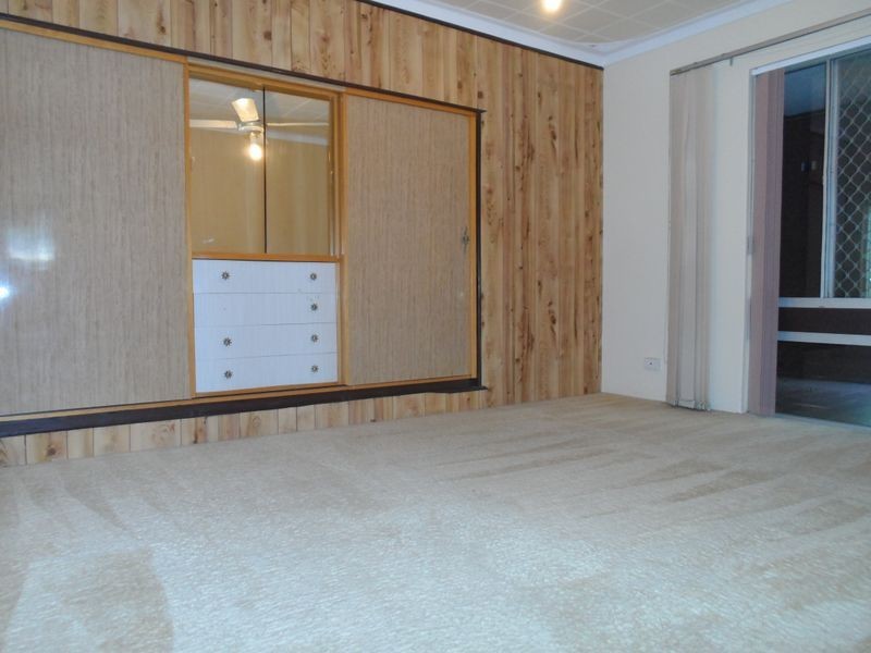 4 Candler Way, Two Rocks WA 6037