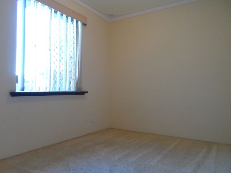 4 Candler Way, Two Rocks WA 6037