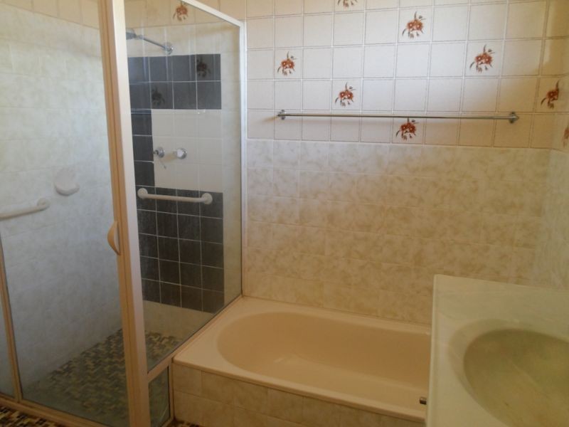 4 Candler Way, Two Rocks WA 6037