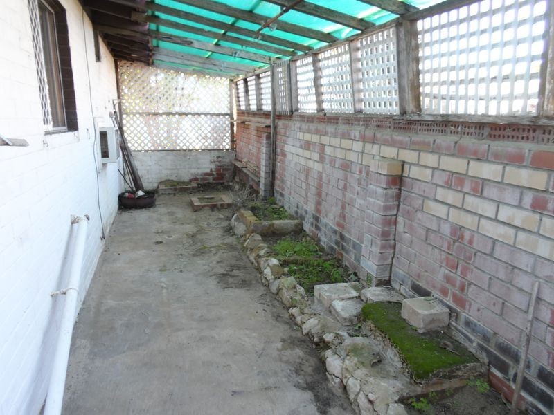 4 Candler Way, Two Rocks WA 6037