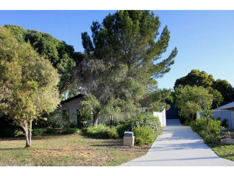 5 Clipper Place, Yanchep WA 6035