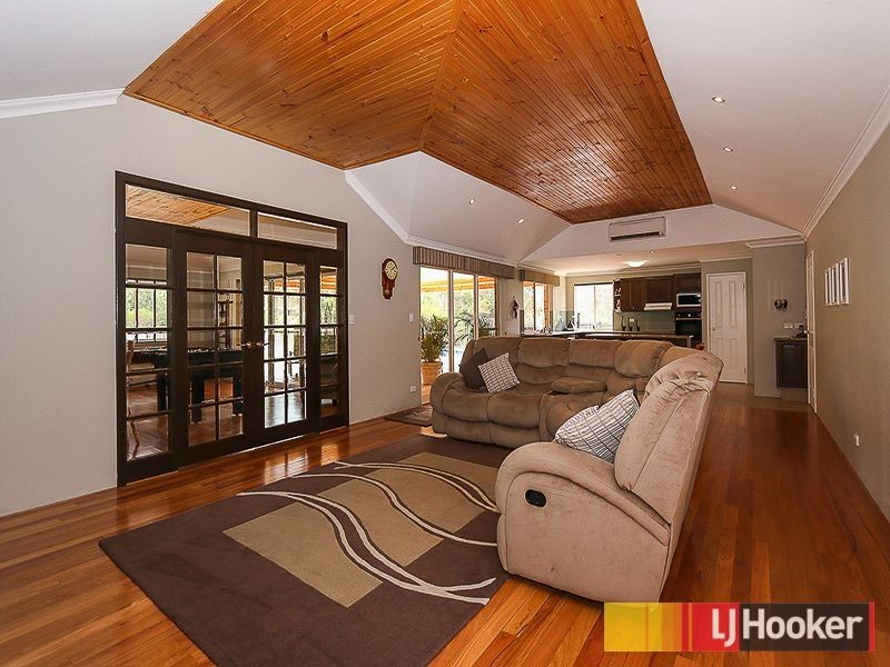 53 Farmhouse Link, Two Rocks WA 6037