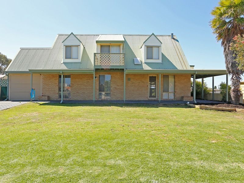6 Valkyrie Place, Two Rocks WA 6037
