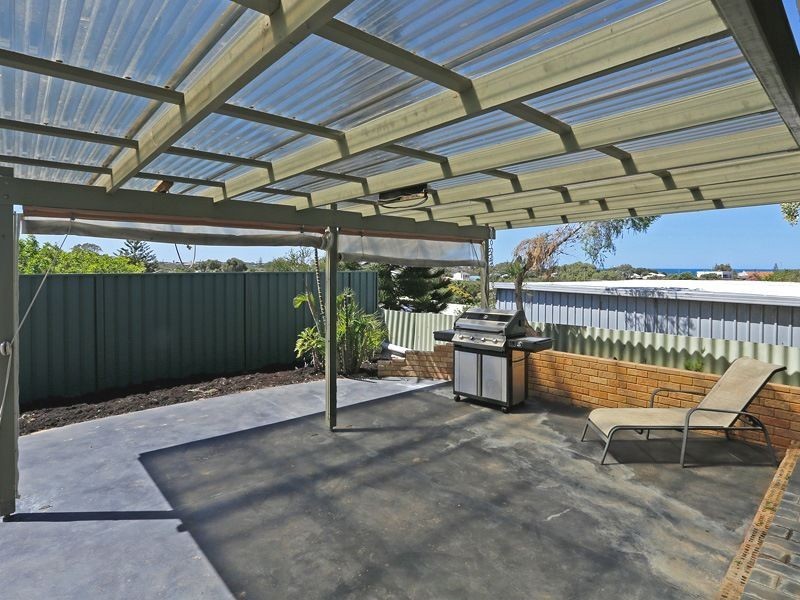 6 Valkyrie Place, Two Rocks WA 6037