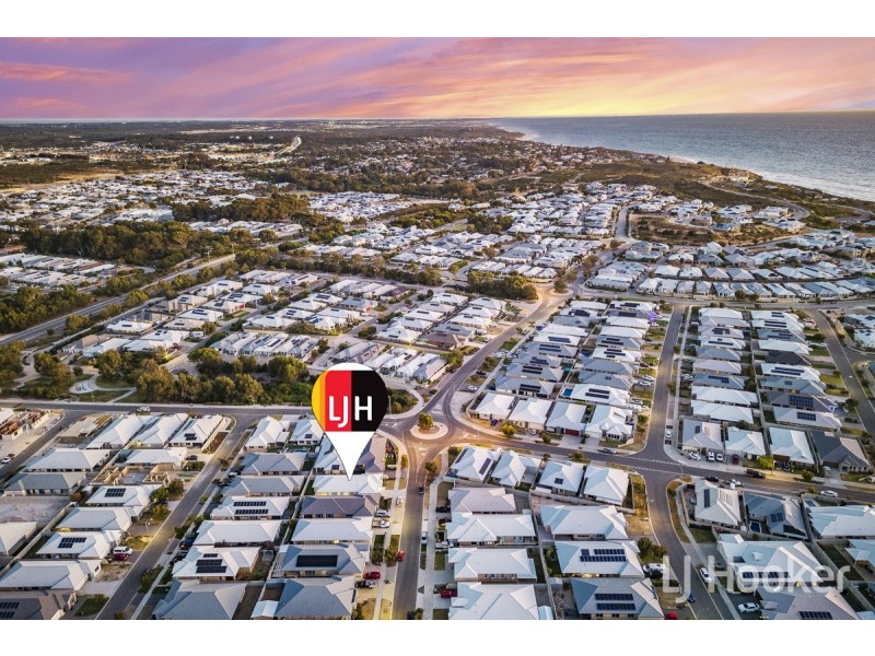 92 Seaside Avenue, Yanchep WA 6035