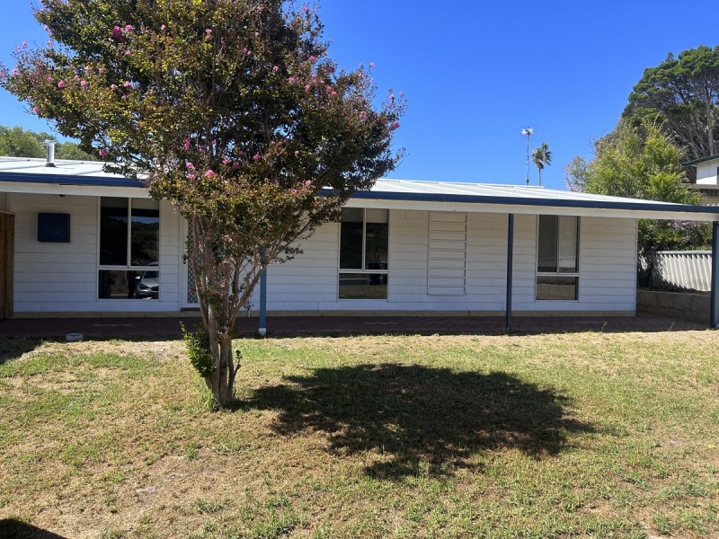 6 Newman Road, Yanchep WA 6035