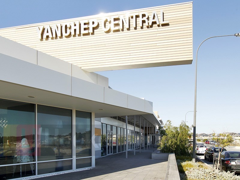 8 Lunar Street, Yanchep WA 6035