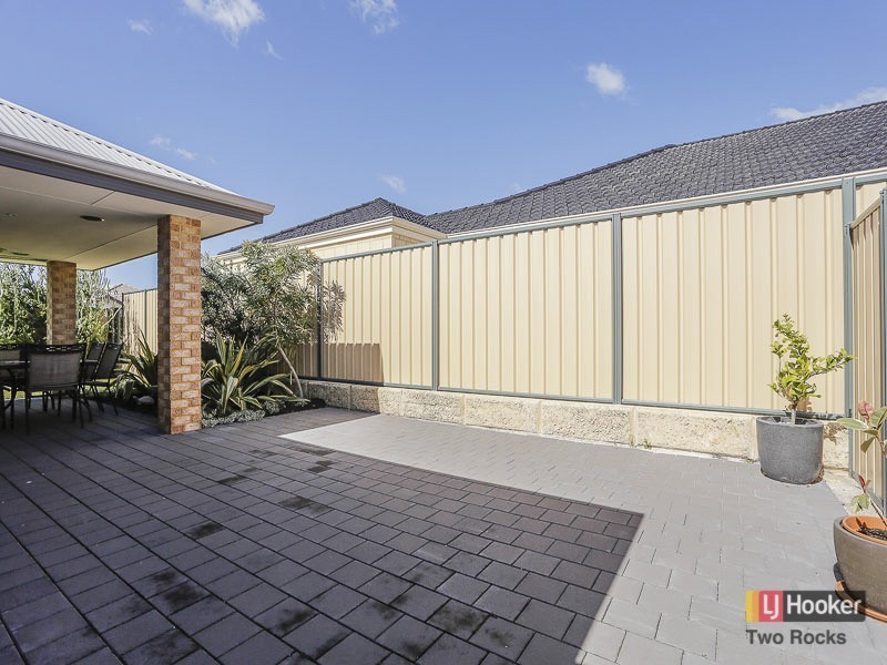 20 Blackwood Meander, Yanchep WA 6035