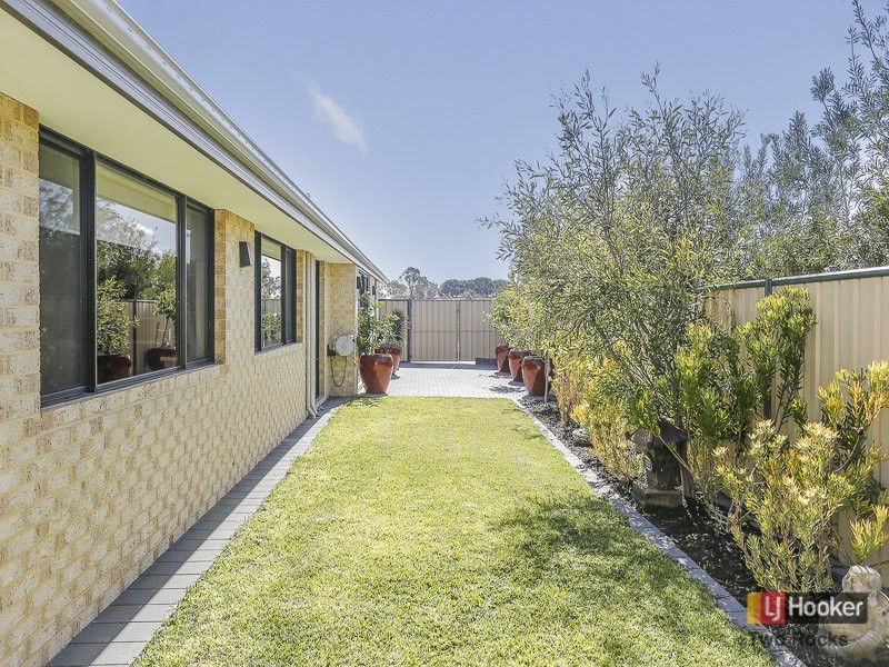 20 Blackwood Meander, Yanchep WA 6035