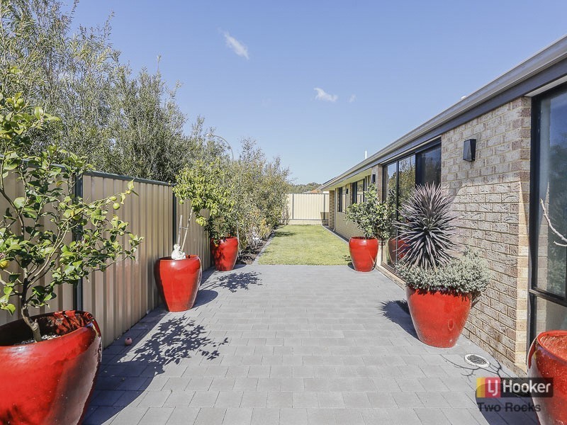 20 Blackwood Meander, Yanchep WA 6035