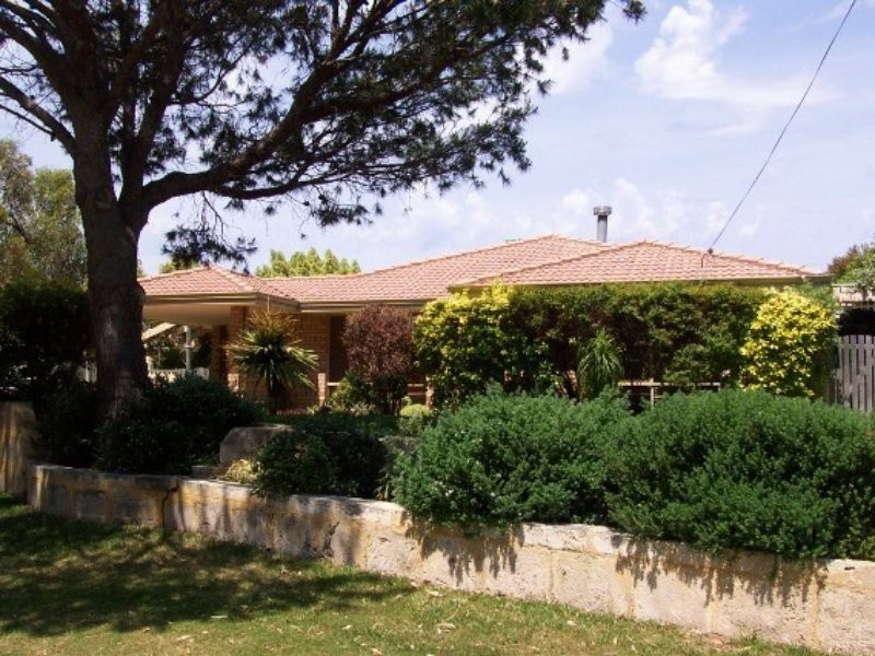 5 Hardy Court, Two Rocks WA 6037