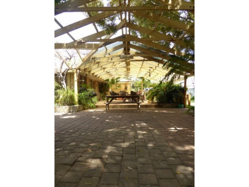 5 Hardy Court, Two Rocks WA 6037