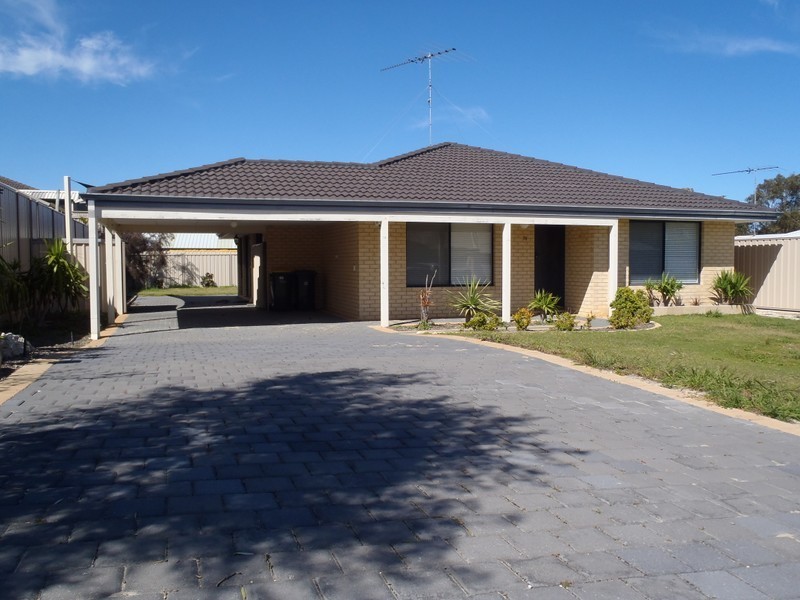 38 Lady Lindsay Cove, Yanchep WA 6035