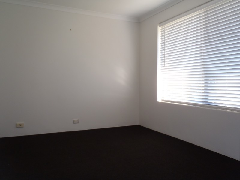 38 Lady Lindsay Cove, Yanchep WA 6035